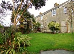 House accessible in St Ives: 52 Halsetown, St Ives, Cornwall. TR26 3NA, £290, 000